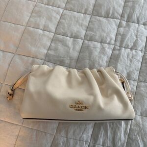 Coach FAYE Shoulder Bag in Chalk/Gold